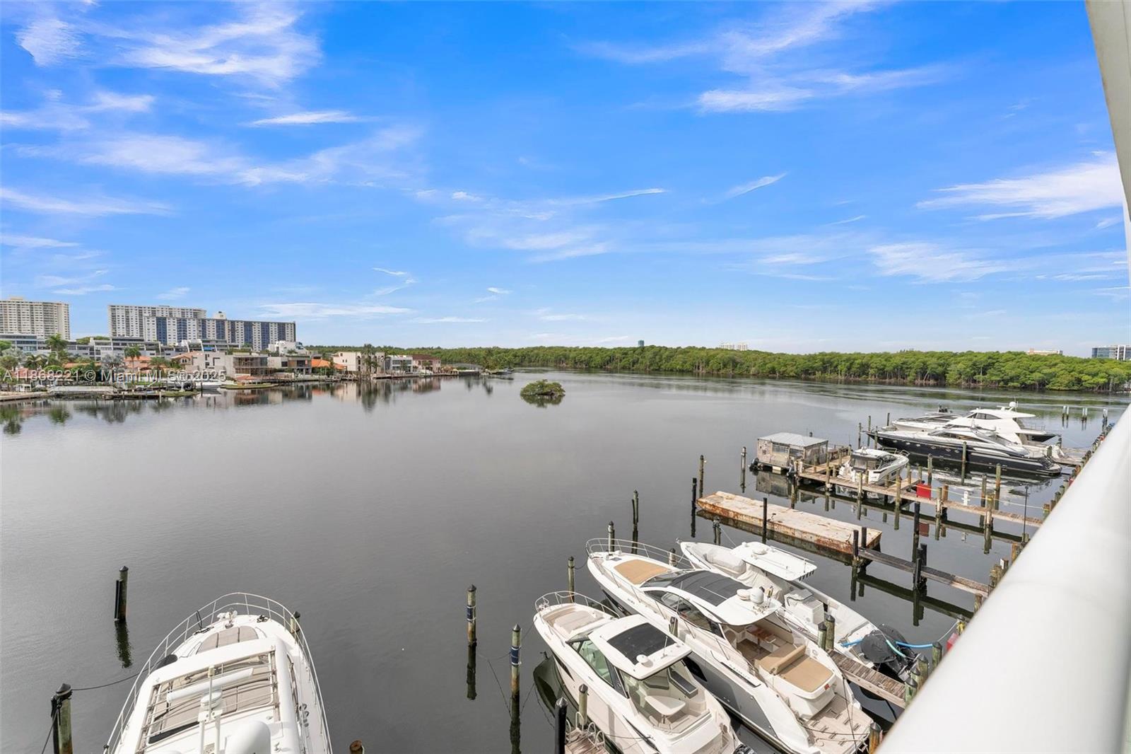Photo of 400 Sunny Isles Blvd  #419, Sunny Isles Beach, Florida, 33160 - 