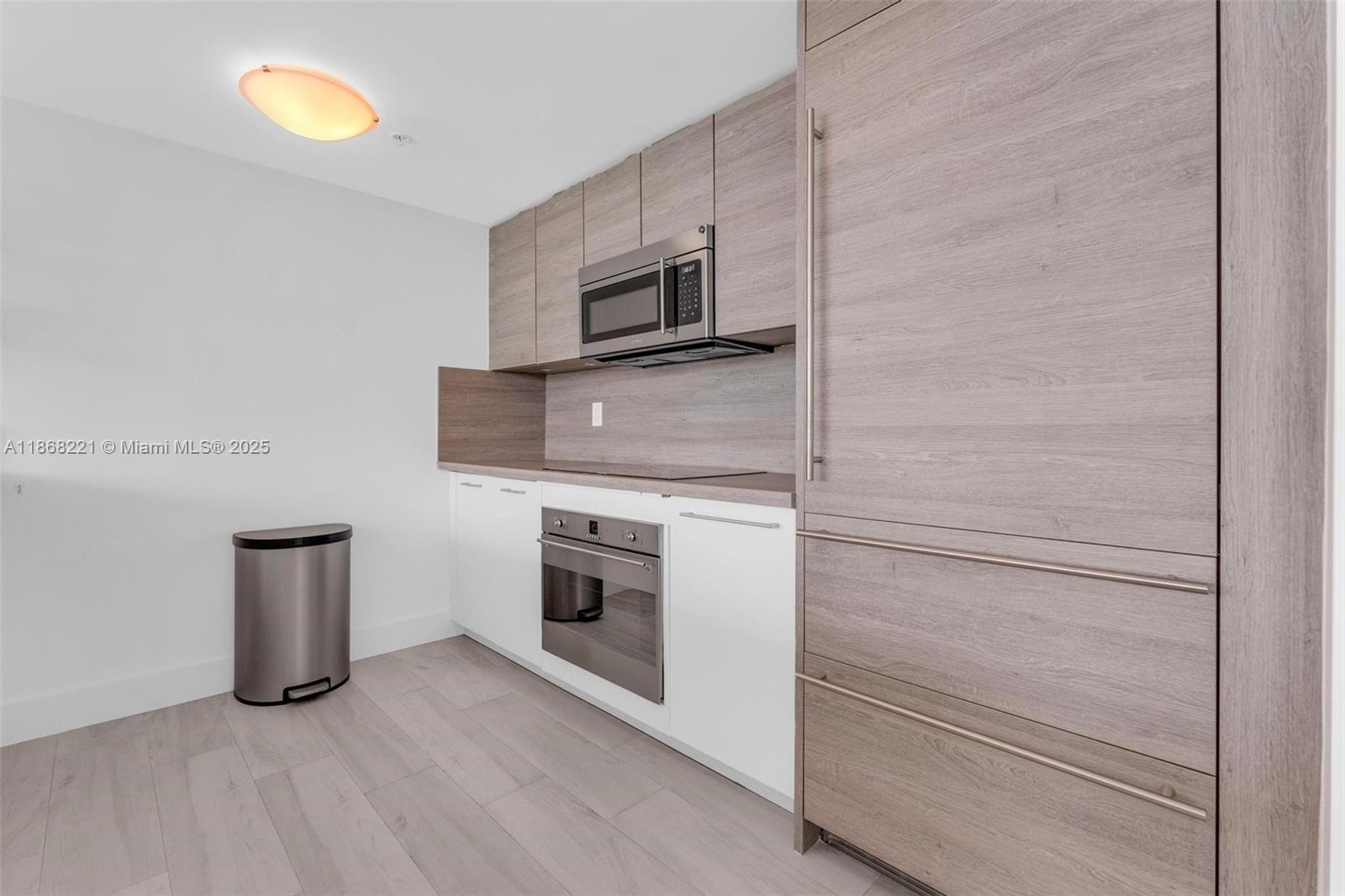 Photo of 400 Sunny Isles Blvd #419, Sunny Isles Beach, Florida, 33160 -