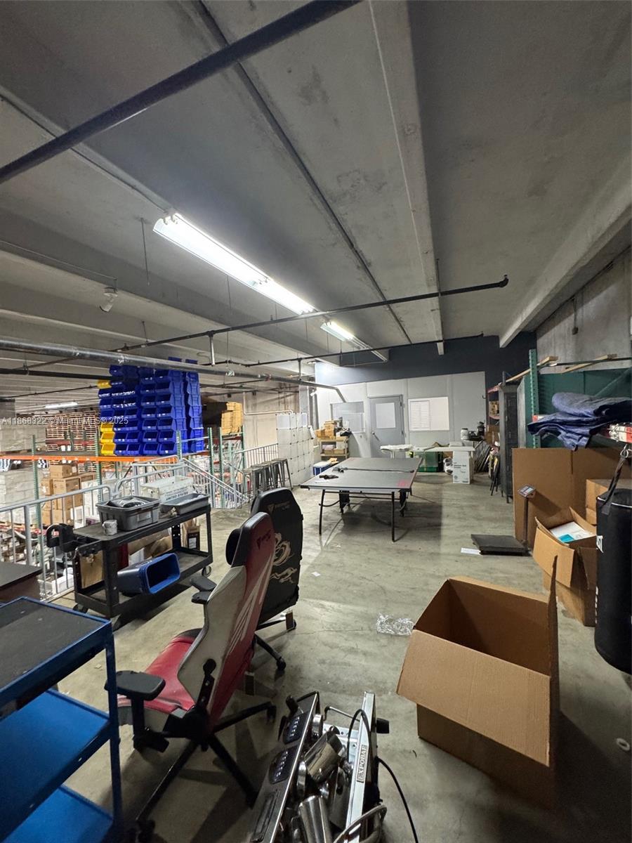 See details / sq. ft. $ 2025-08-28 0 Photo