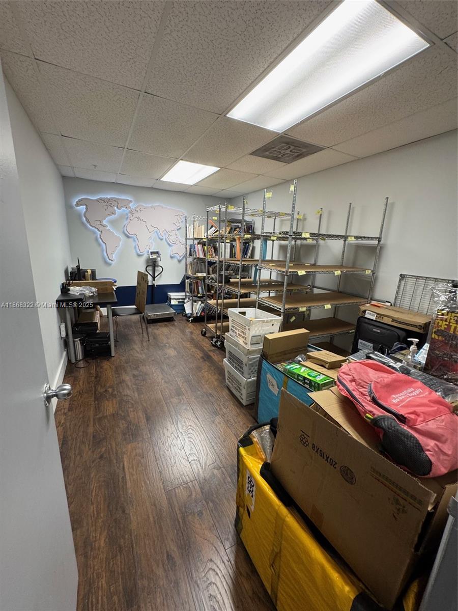 See details / sq. ft. $ 2025-08-28 0 Photo