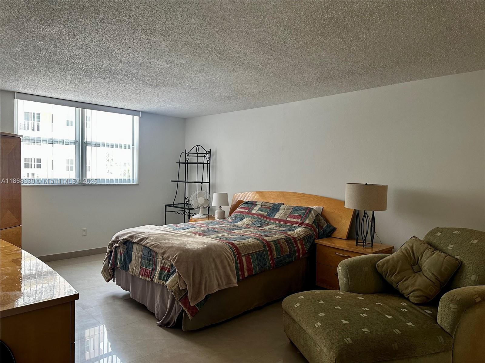 Photo of 1501 Ocean Dr  #201, Hollywood, Florida, 33019 - 