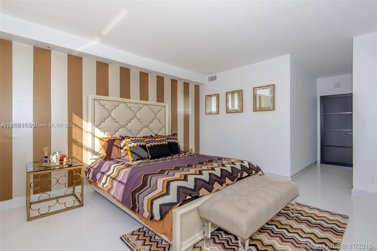 Photo of 19390 Collins Ave  #1121, Sunny Isles Beach, Florida, 33160 - 