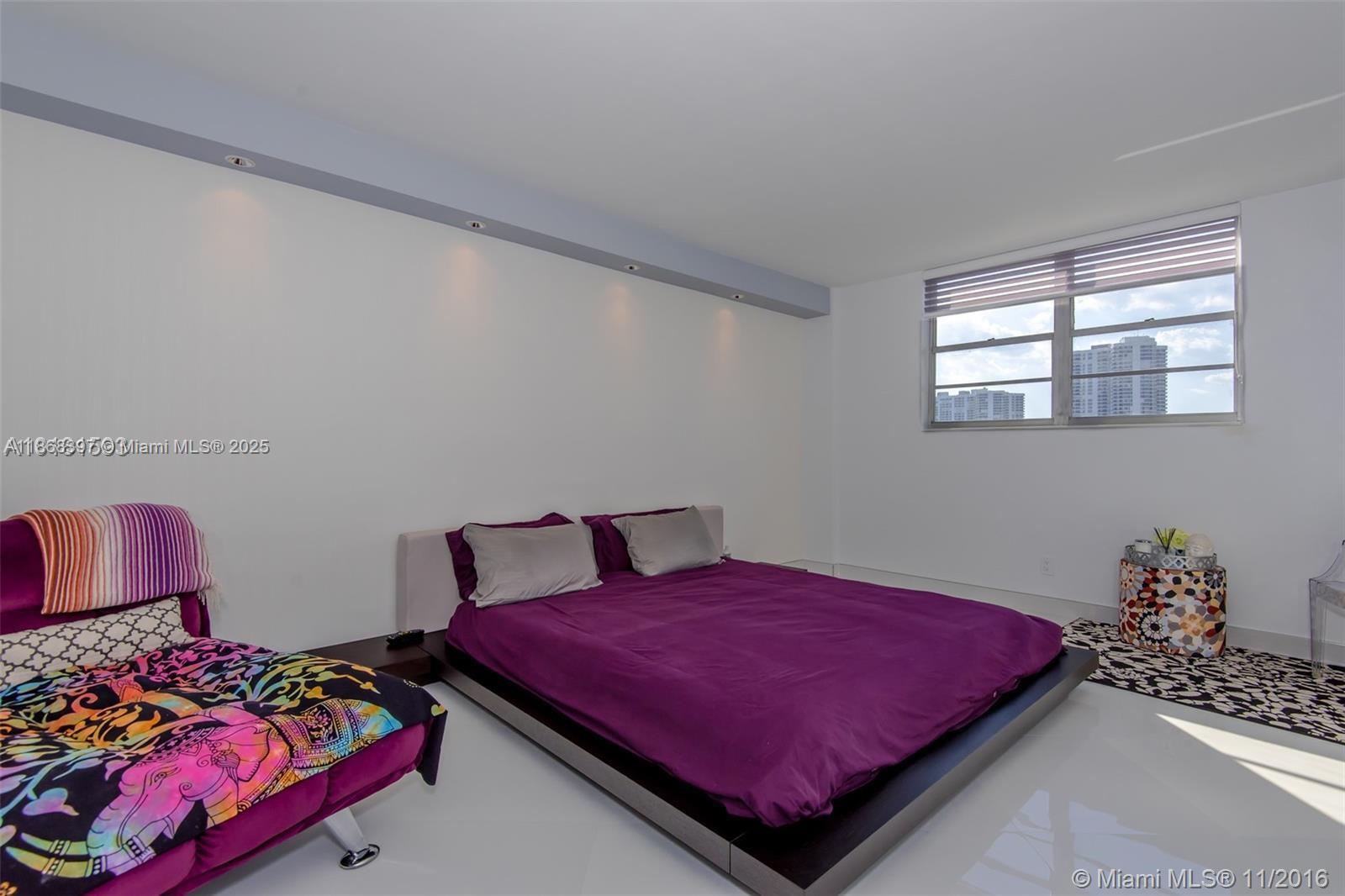 Photo of 19390 Collins Ave  #1121, Sunny Isles Beach, Florida, 33160 - 