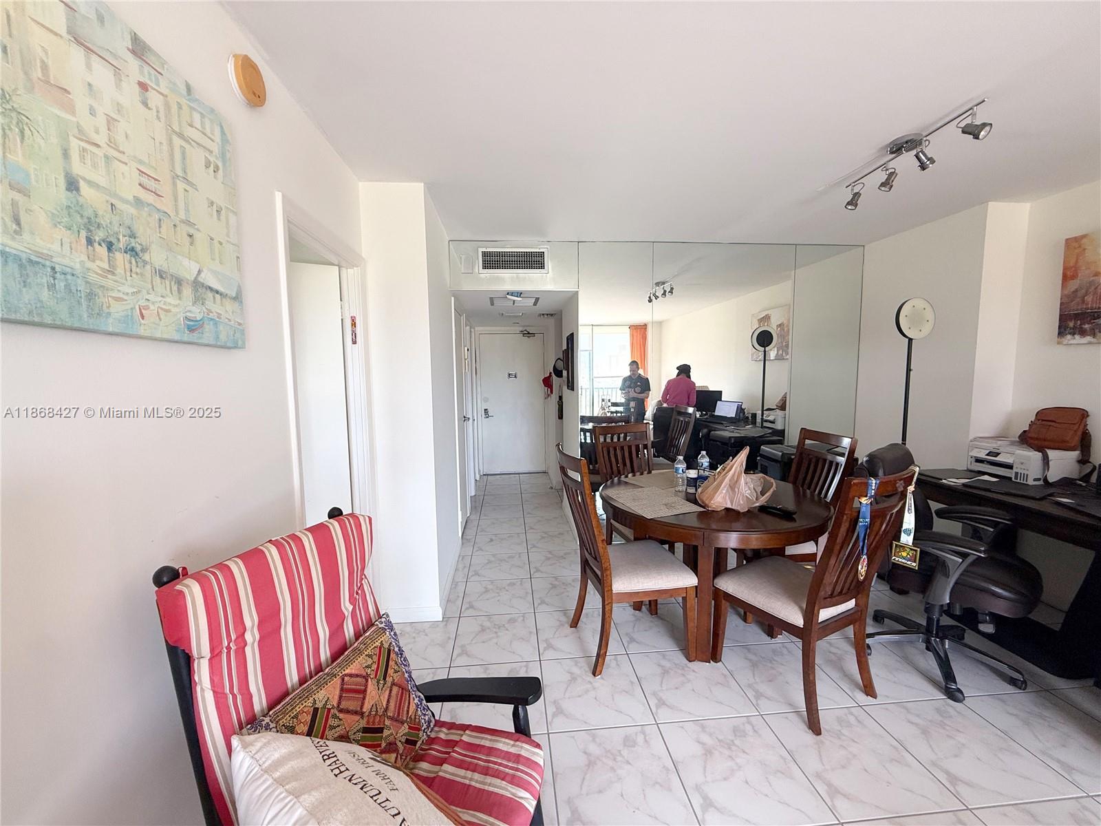 Photo of 20335 Country Club Dr #1007, Aventura, Florida, 33180 -