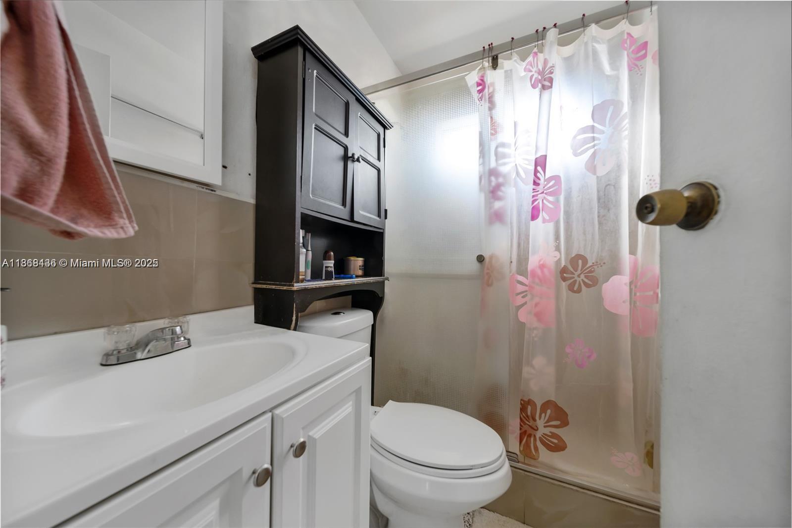  /  2450 sq. ft. $ 2025-08-28 0 Photo