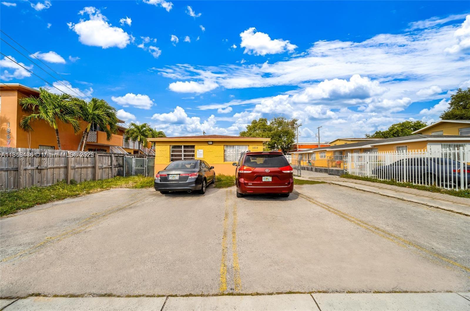   /  2450 sq. ft. $ 2025-08-28 0 Photo