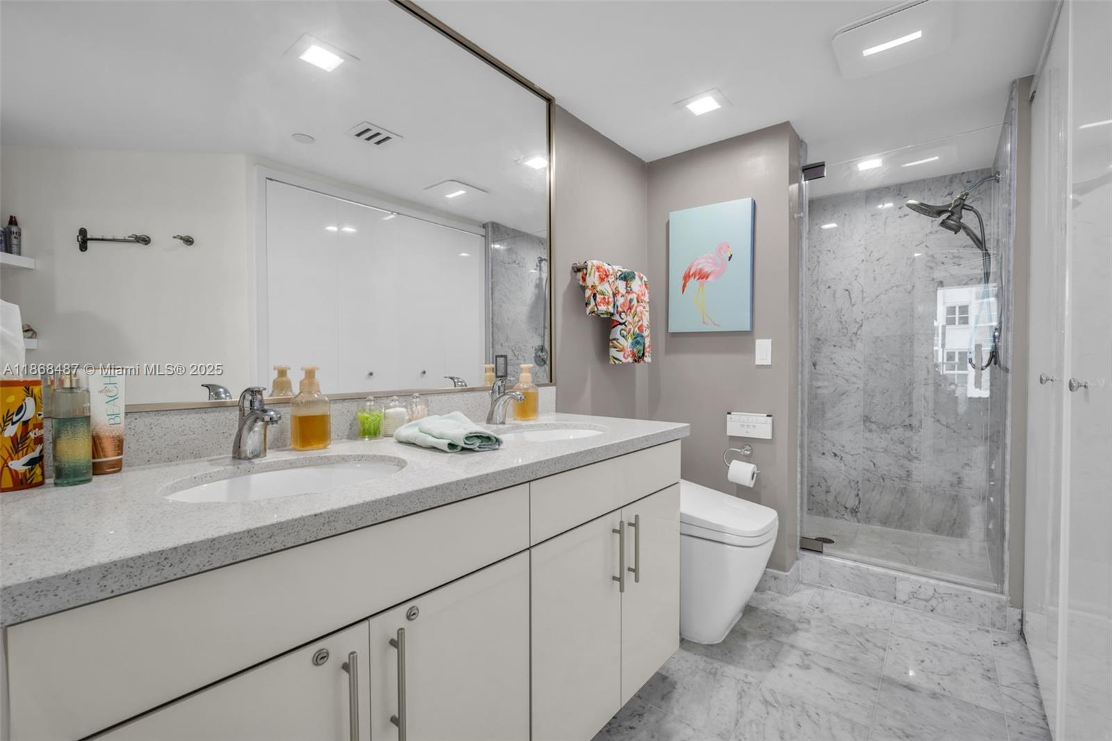 Photo of 16445 Collins Ave  #925, Sunny Isles Beach, Florida, 33160 - 