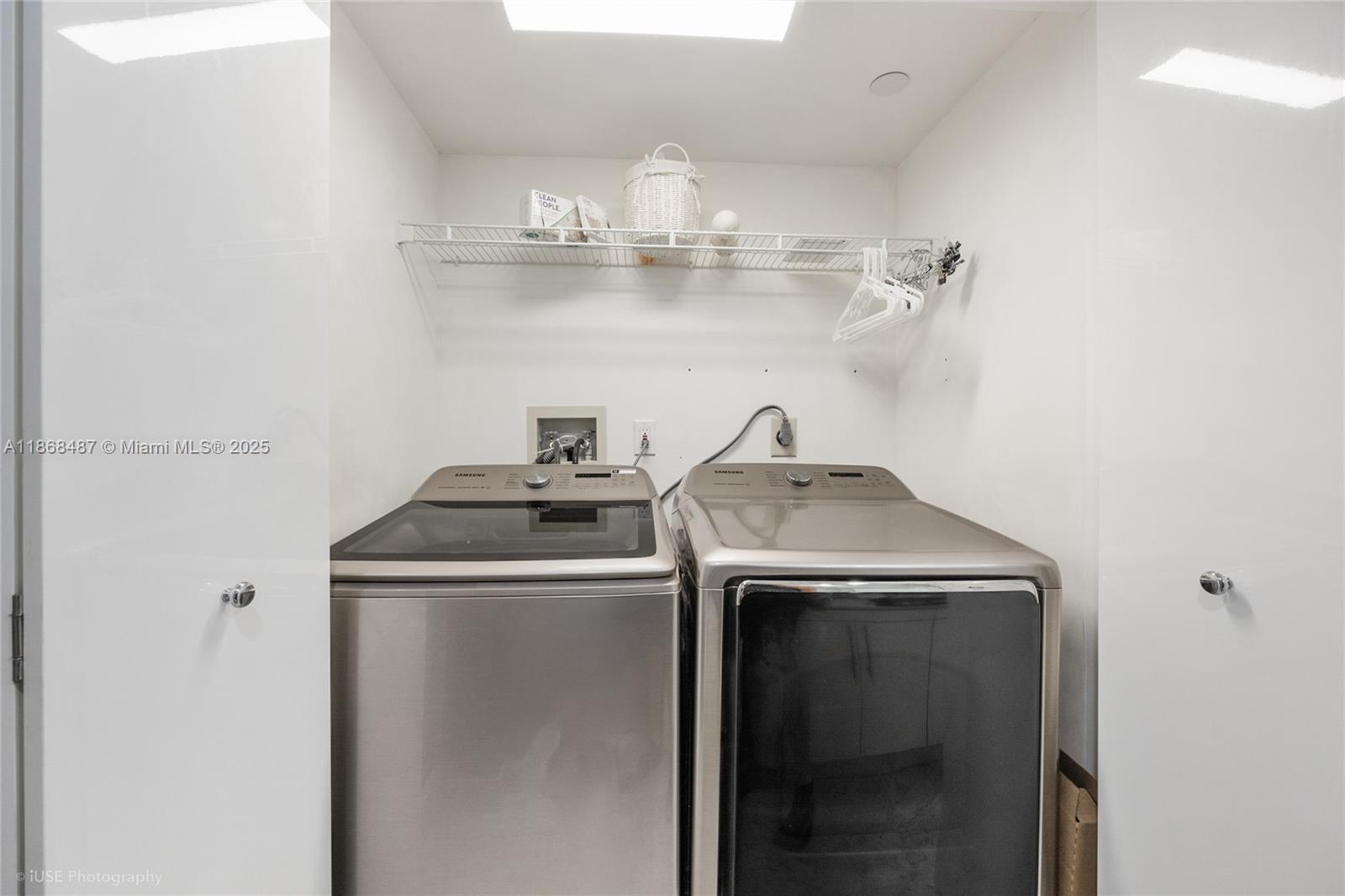 Photo of 16445 Collins Ave  #925, Sunny Isles Beach, Florida, 33160 - 