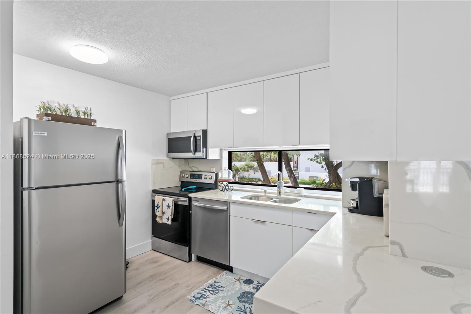 Photo of 16909 Bay Rd  #221, Sunny Isles Beach, Florida, 33160 - 
