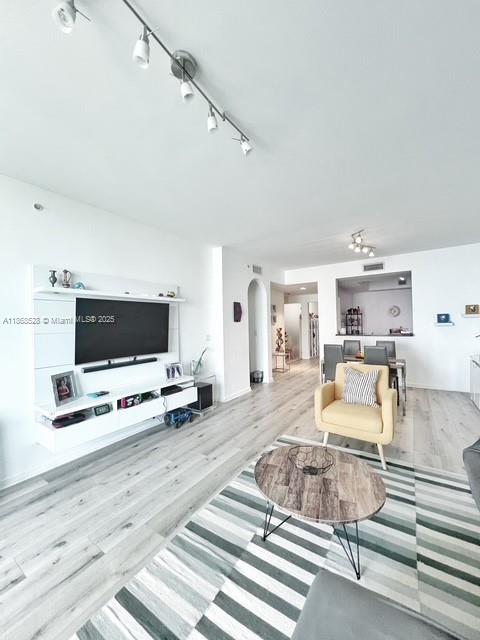 Photo of 3340 190th St  #1507, Aventura, Florida, 33180 - 