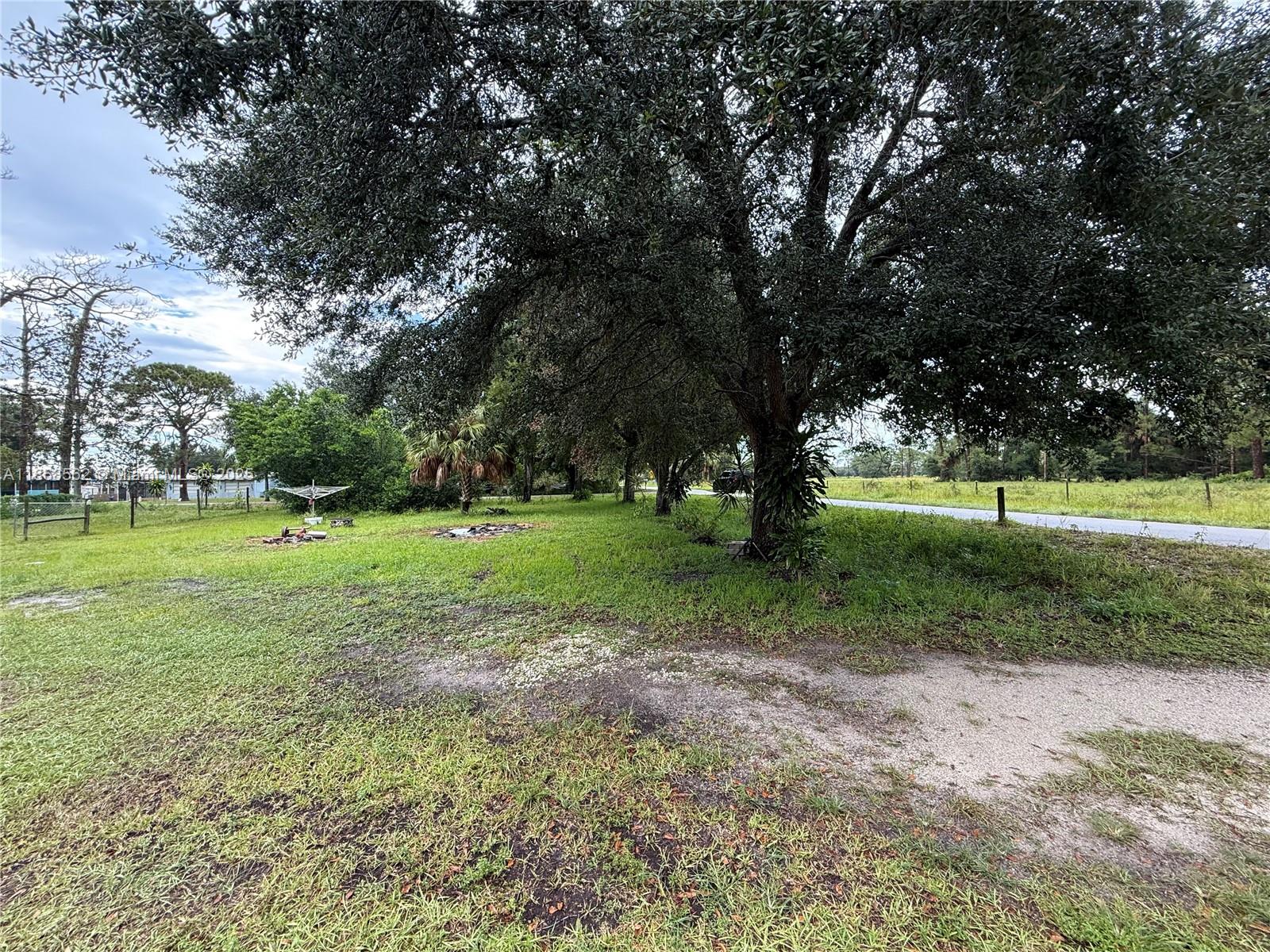 See details / sq. ft. $ 2025-08-28 0 Photo