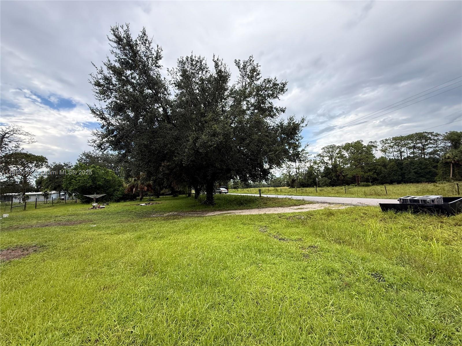 See details / sq. ft. $ 2025-08-28 0 Photo