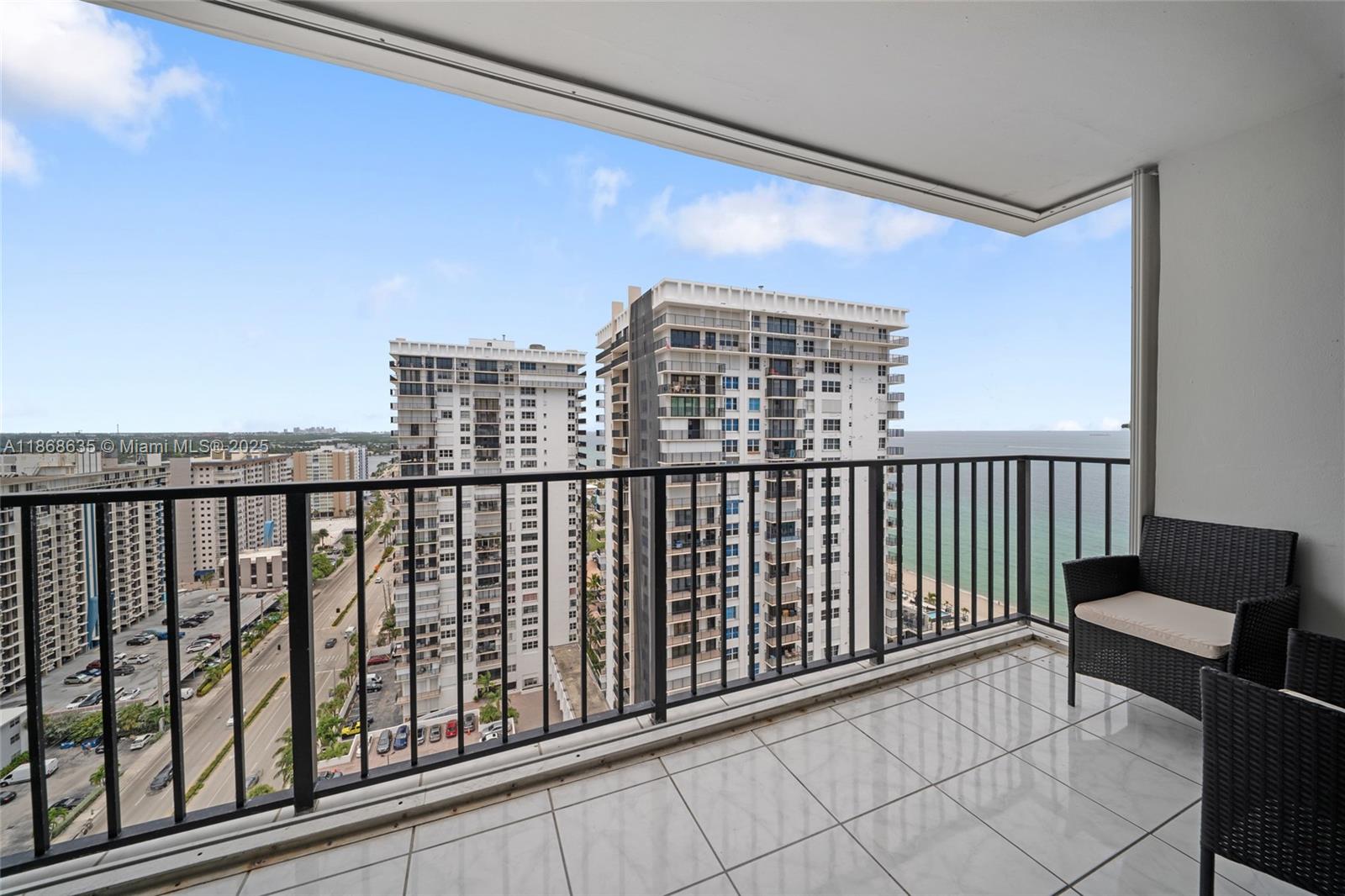 Photo of 2401 Ocean Dr  #2304, Hollywood, Florida, 33019 - 