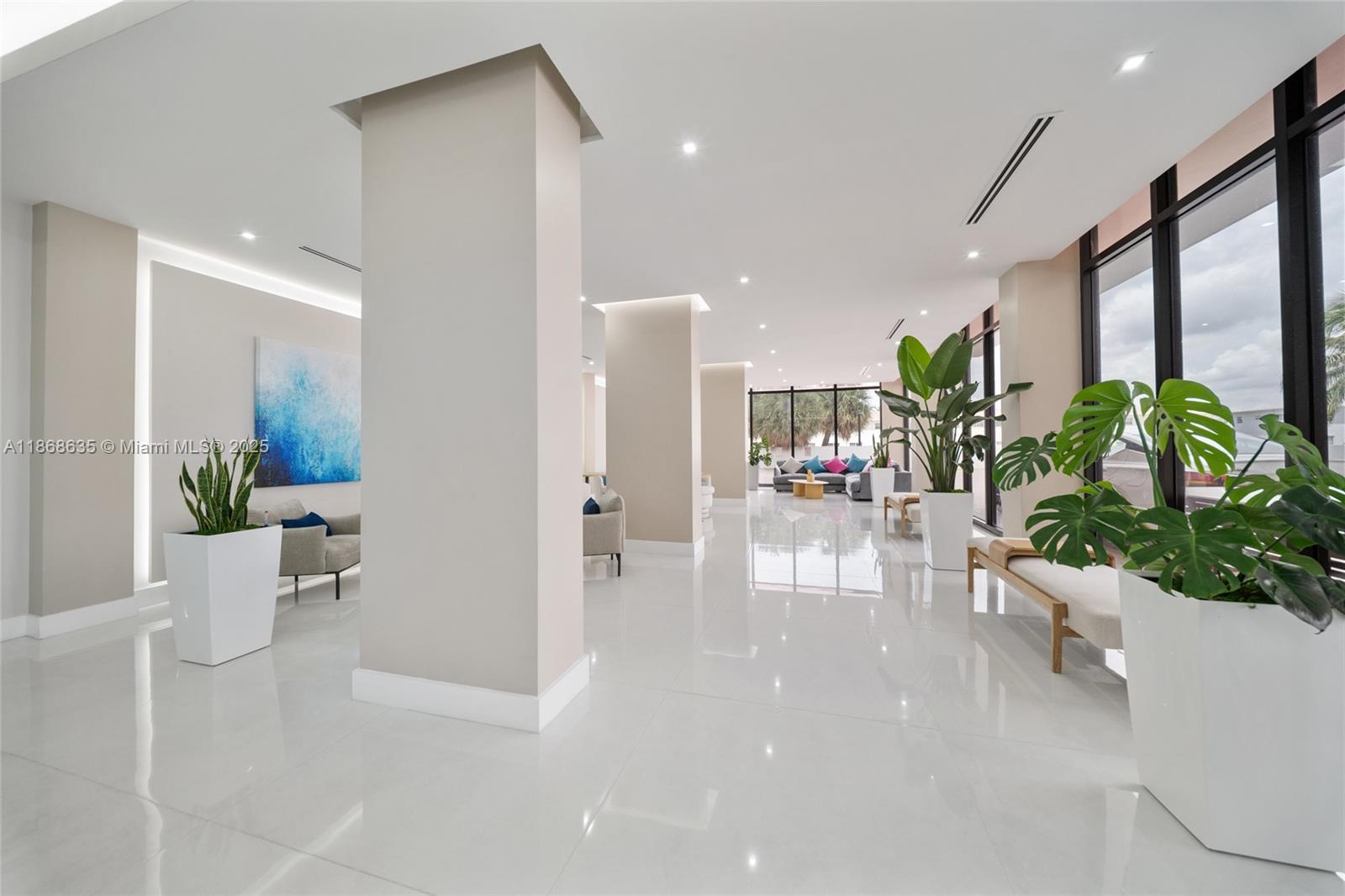 Photo of 2401 Ocean Dr #2304, Hollywood, Florida, 33019 -