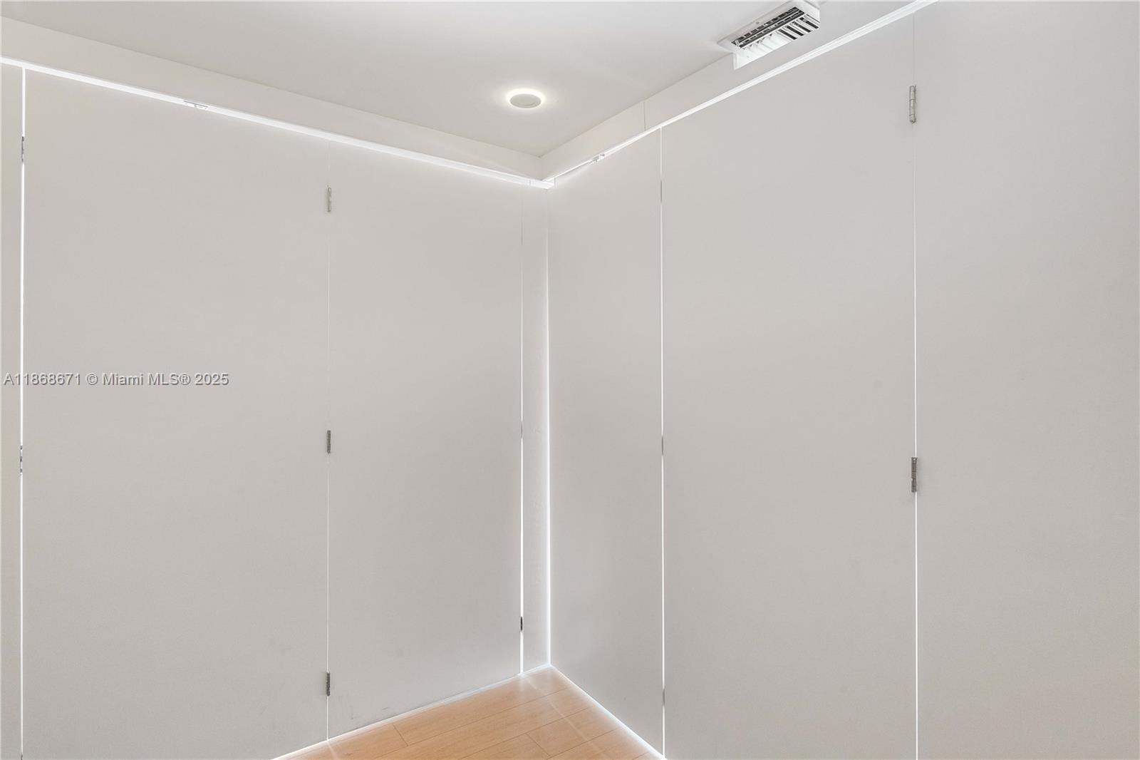 Ver detalles 201 / sq. ft. $ 2025-08-28 0 foto