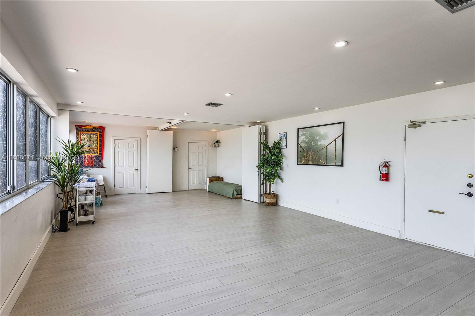 Ver detalles 201 / sq. ft. $ 2025-08-28 0 foto