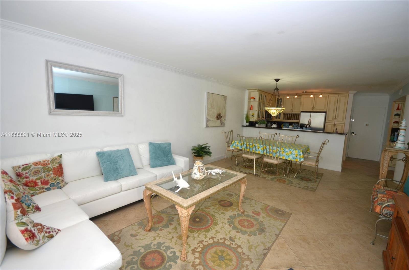 Photo of 3725 Ocean Dr  #1022, Hollywood, Florida, 33019 - 