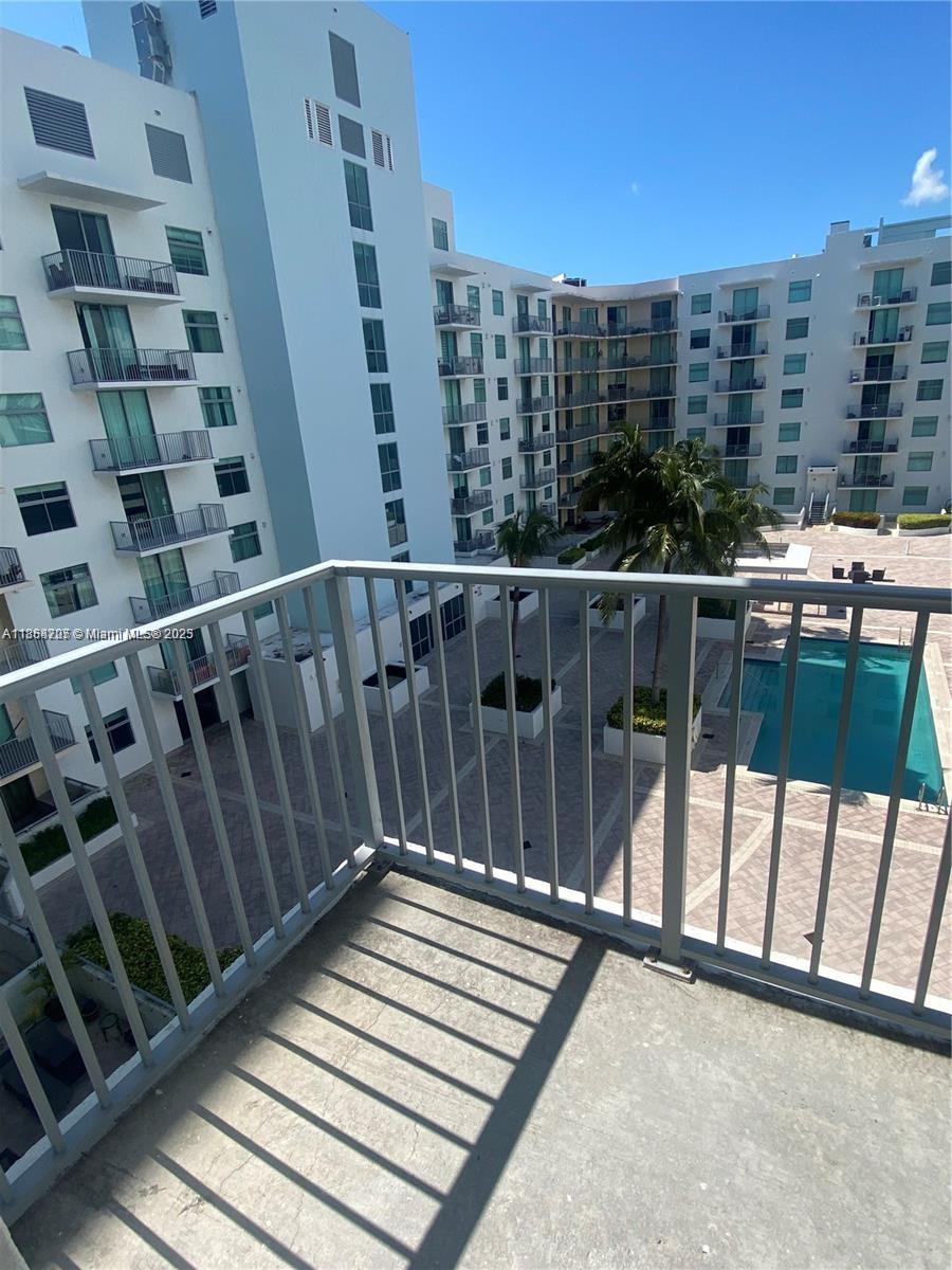 Photo of #802, Hollywood, Florida, 33020 -