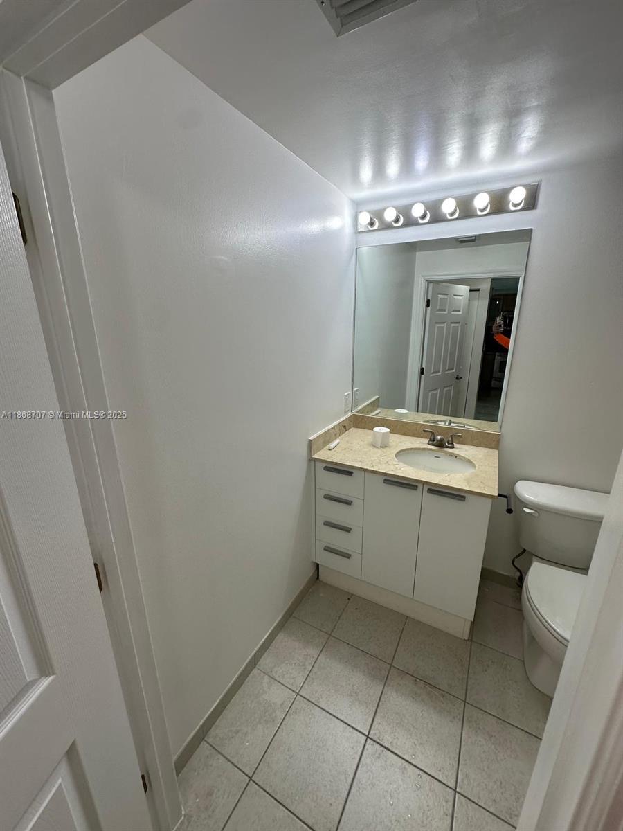 Photo of    #802, Hollywood, Florida, 33020 - 