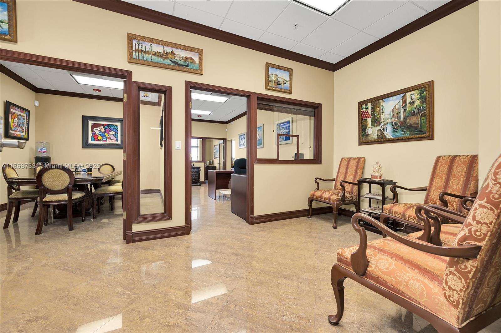 427 & 428  /   sq. ft. $ 2025-08-29 0 Photo