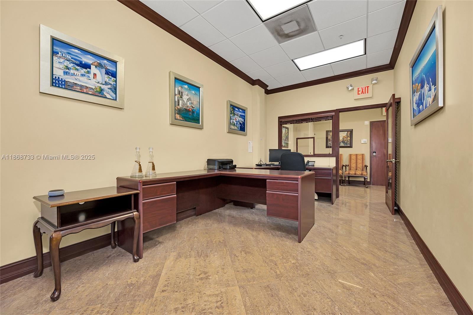 427 & 428  /   sq. ft. $ 2025-08-29 0 Photo
