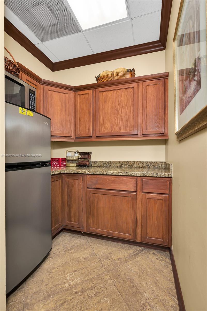 427 & 428  /   sq. ft. $ 2025-08-29 0 Photo