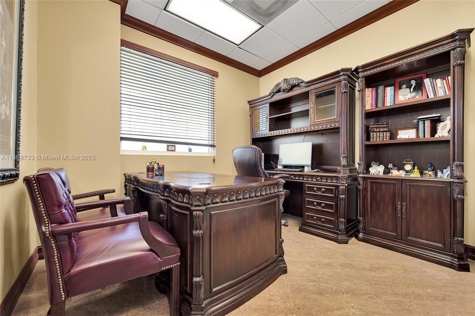 427 & 428  /   sq. ft. $ 2025-08-29 0 Photo