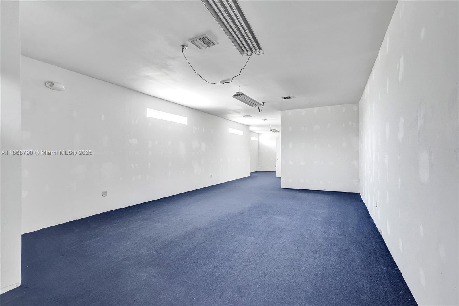 See details / sq. ft. $ 2025-08-29 0 Photo