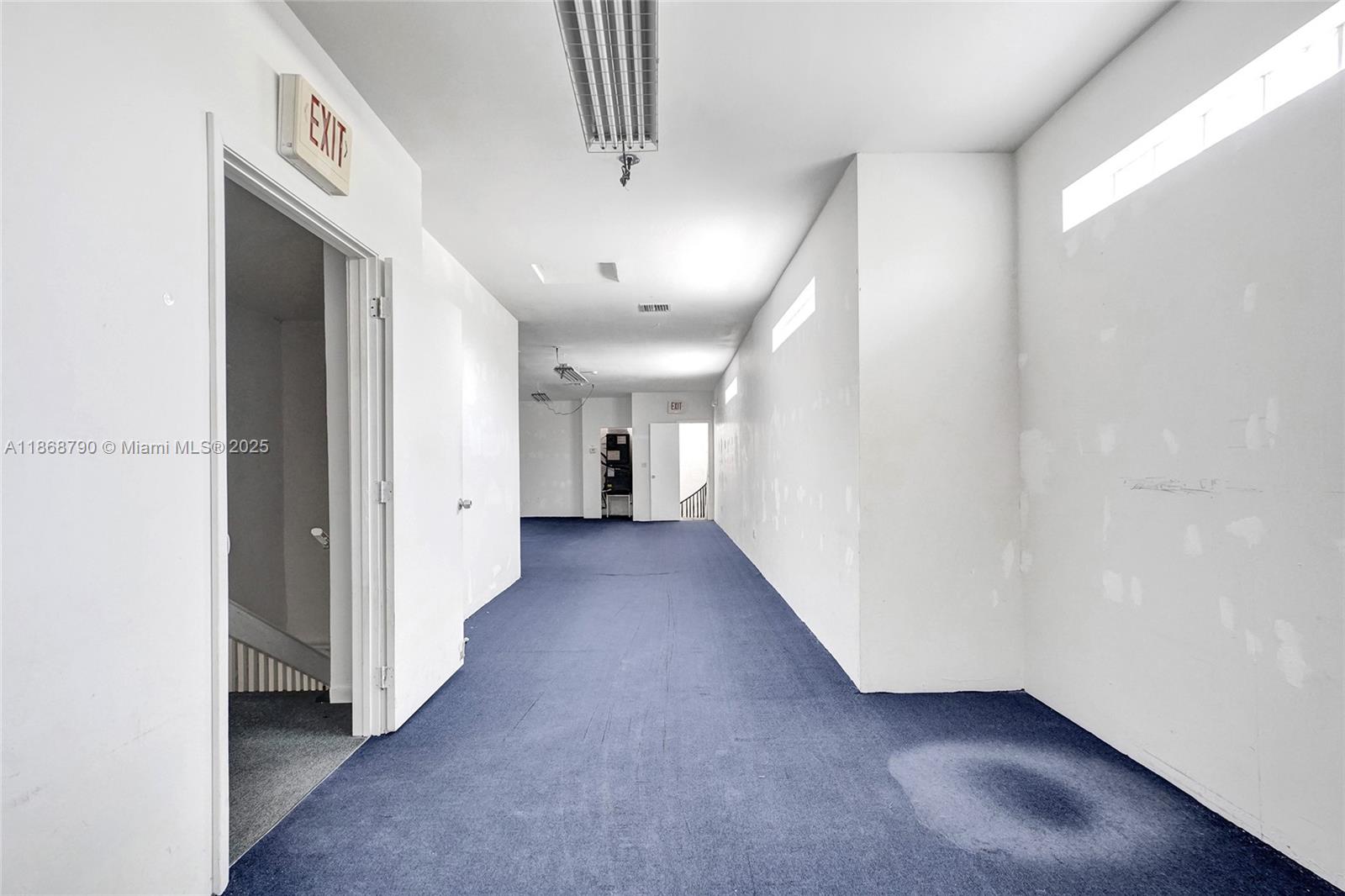 See details / sq. ft. $ 2025-08-29 0 Photo