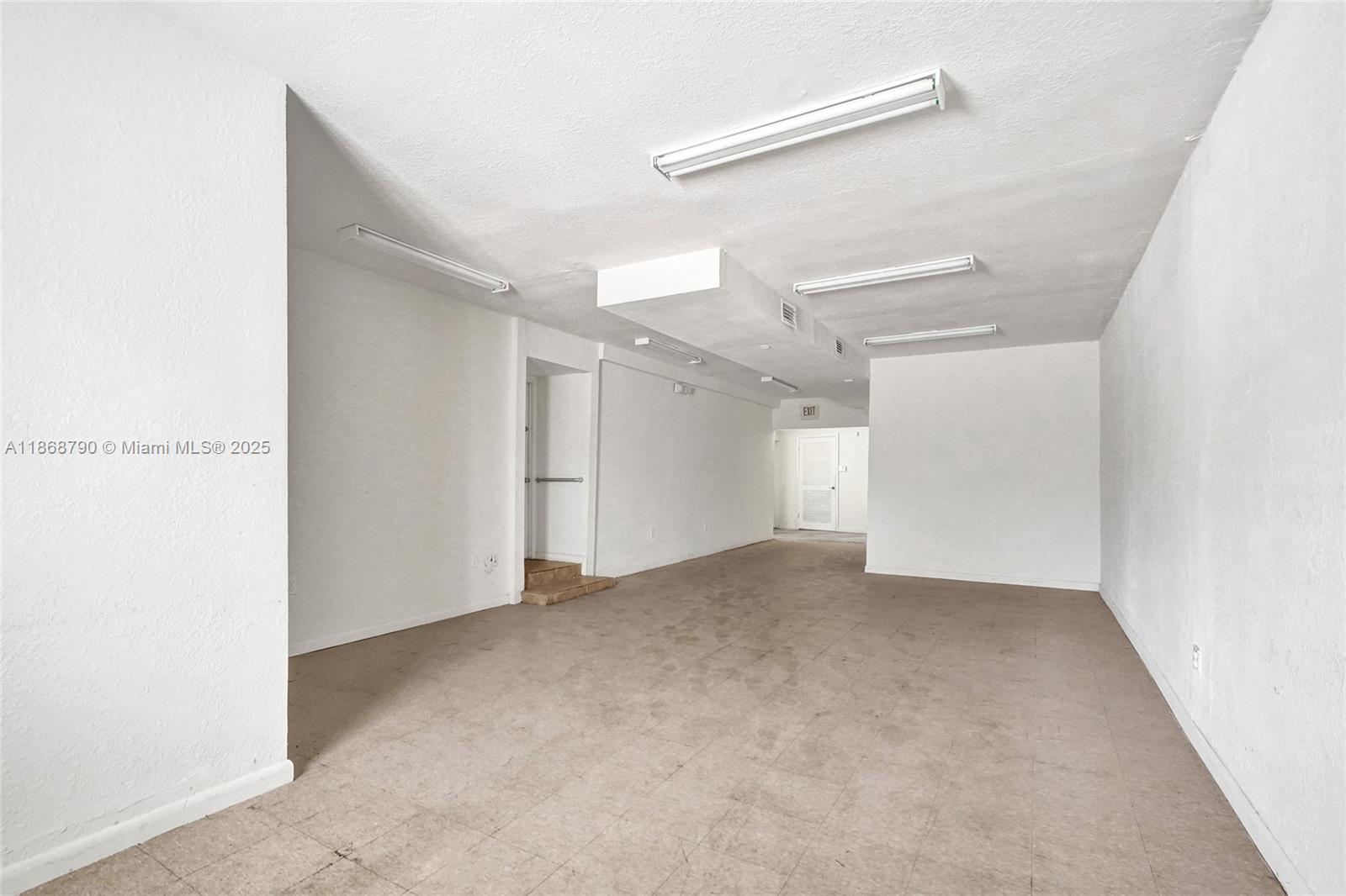 See details / sq. ft. $ 2025-08-29 0 Photo