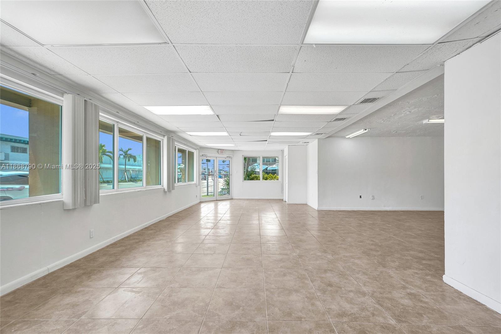 See details / sq. ft. $ 2025-08-29 0 Photo