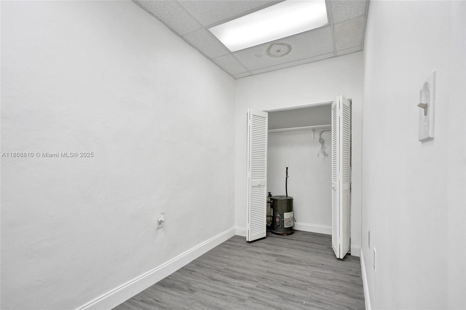 See details / sq. ft. $ 2025-08-29 0 Photo
