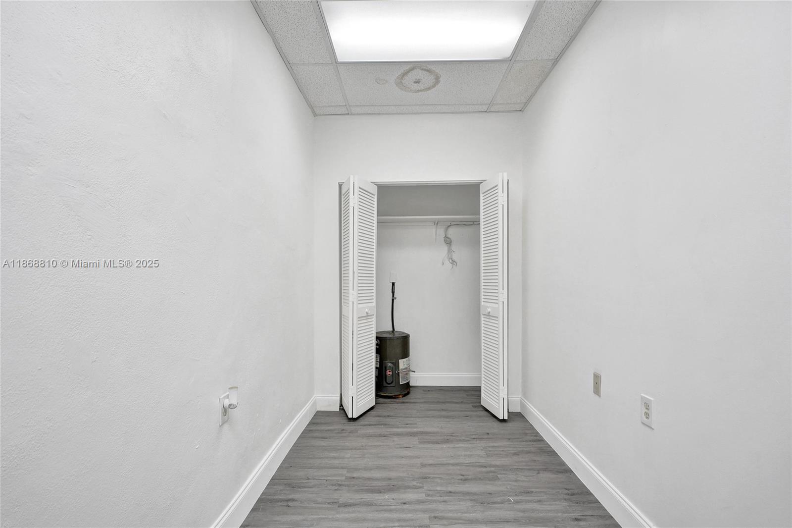 See details / sq. ft. $ 2025-08-29 0 Photo