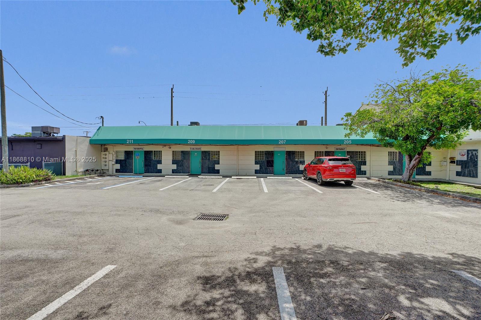 See details / sq. ft. $ 2025-08-29 0 Photo