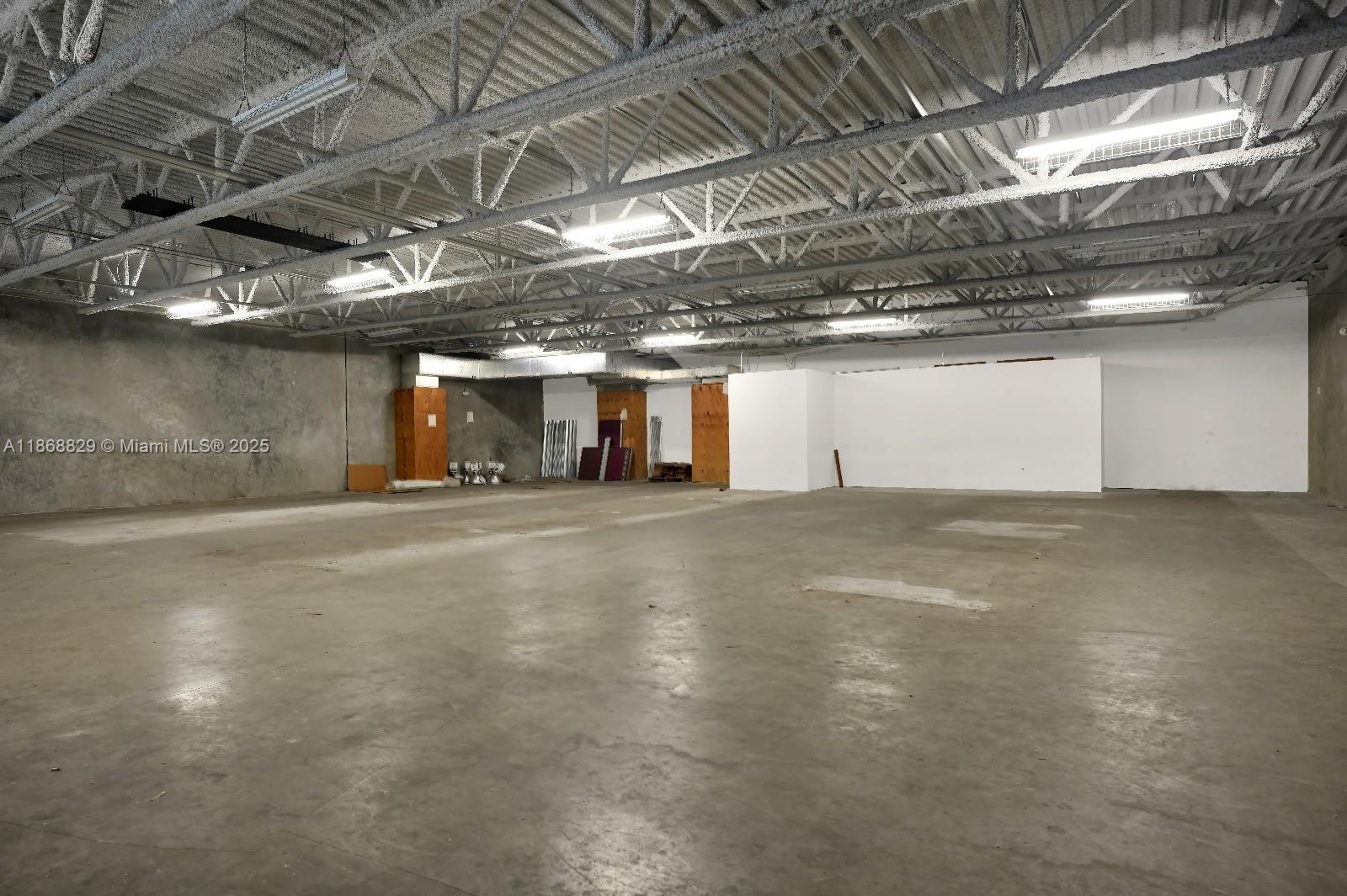 See details / sq. ft. $ 2025-08-29 0 Photo