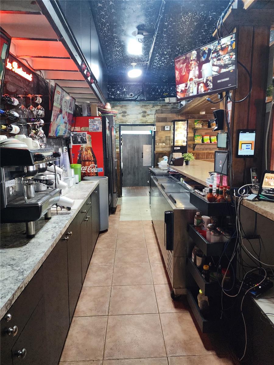   /   sq. ft. $ 2025-08-29 0 Photo