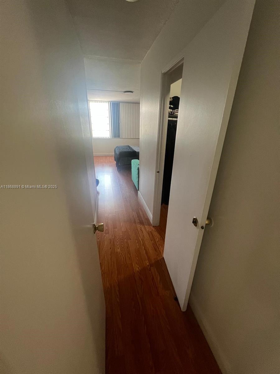 301-3 1 / 1 909 sq. ft. $ 2025-08-29 0 Photo