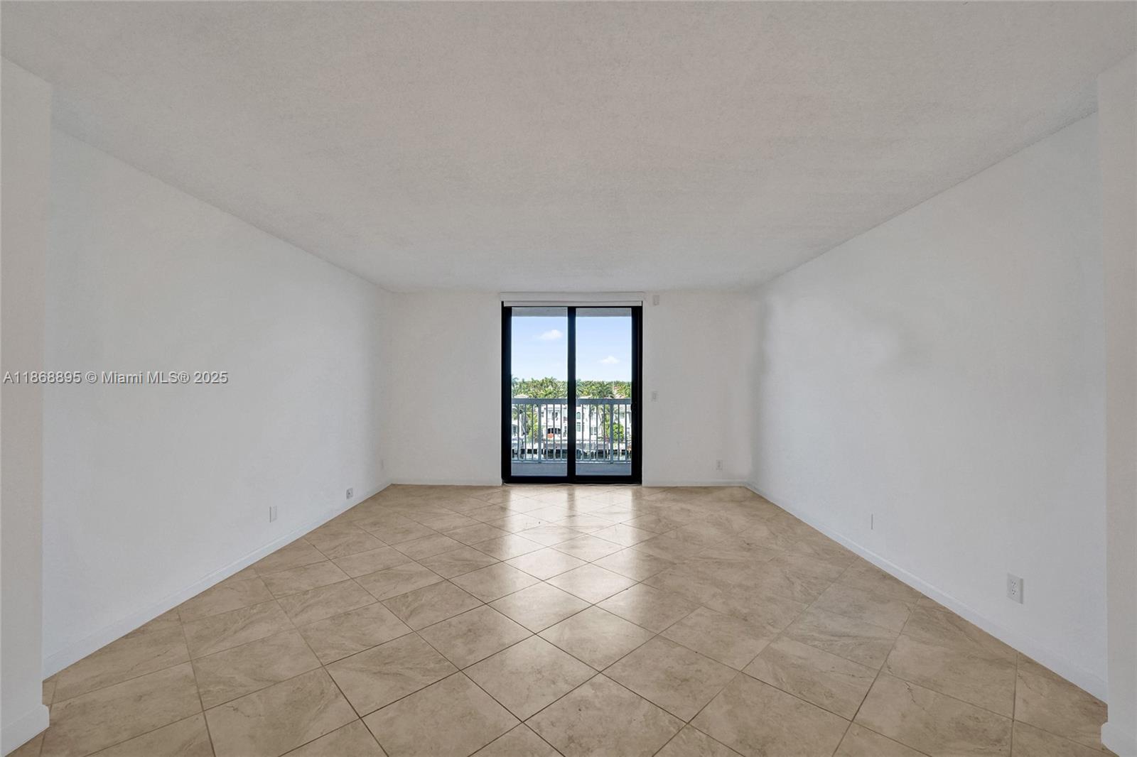Photo of 1500 Ocean Dr  #6F, Hollywood, Florida, 33019 - 