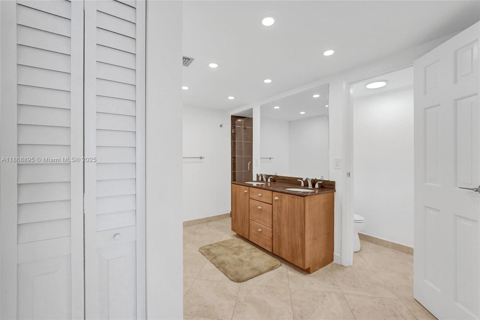 Photo of 1500 Ocean Dr  #6F, Hollywood, Florida, 33019 - 