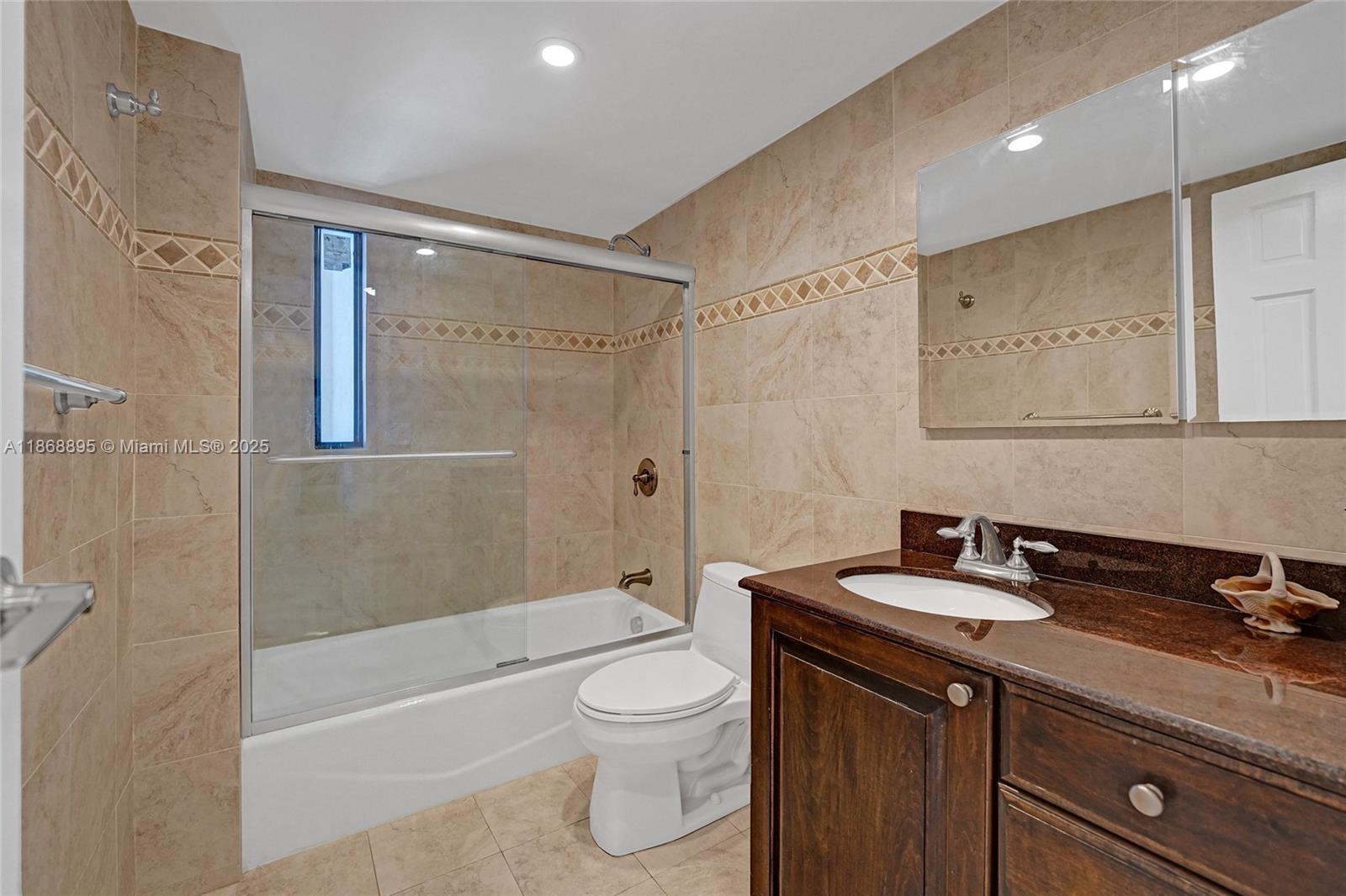 Photo of 1500 Ocean Dr  #6F, Hollywood, Florida, 33019 - 