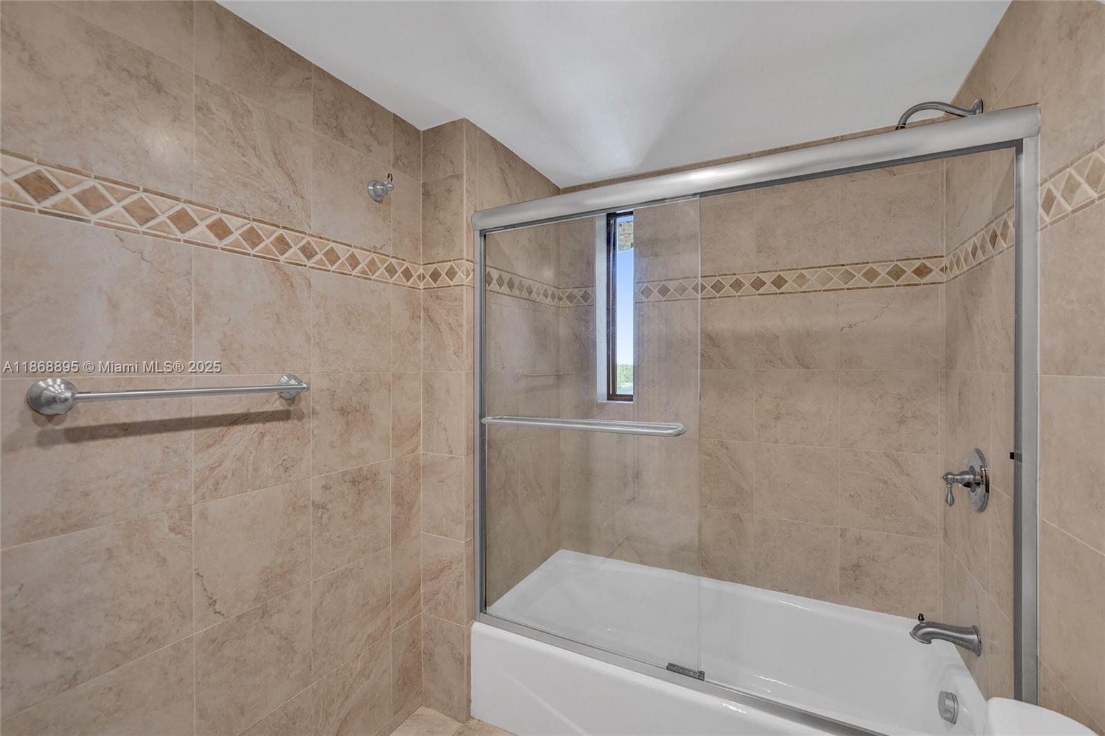 Photo of 1500 Ocean Dr  #6F, Hollywood, Florida, 33019 - 