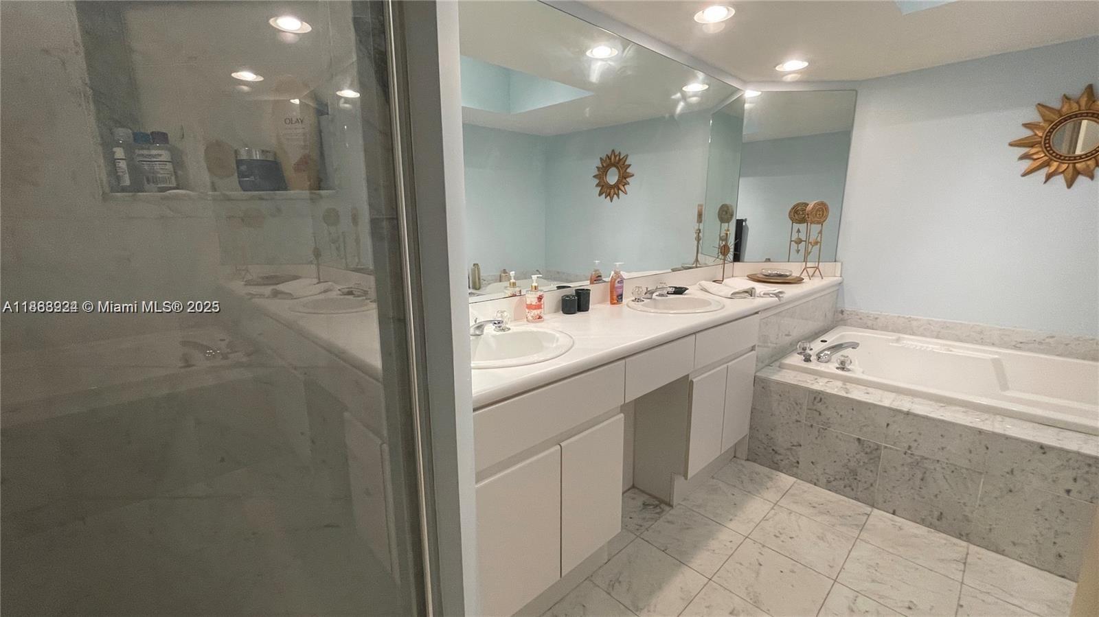Photo of 16445 Collins Ave  #1422, Sunny Isles Beach, Florida, 33160 - 