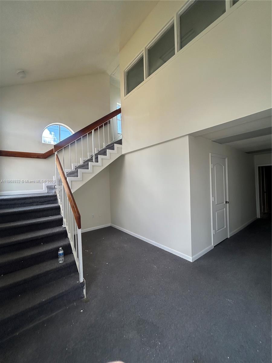 See details #112A / sq. ft. $ 2025-08-29 0 Photo
