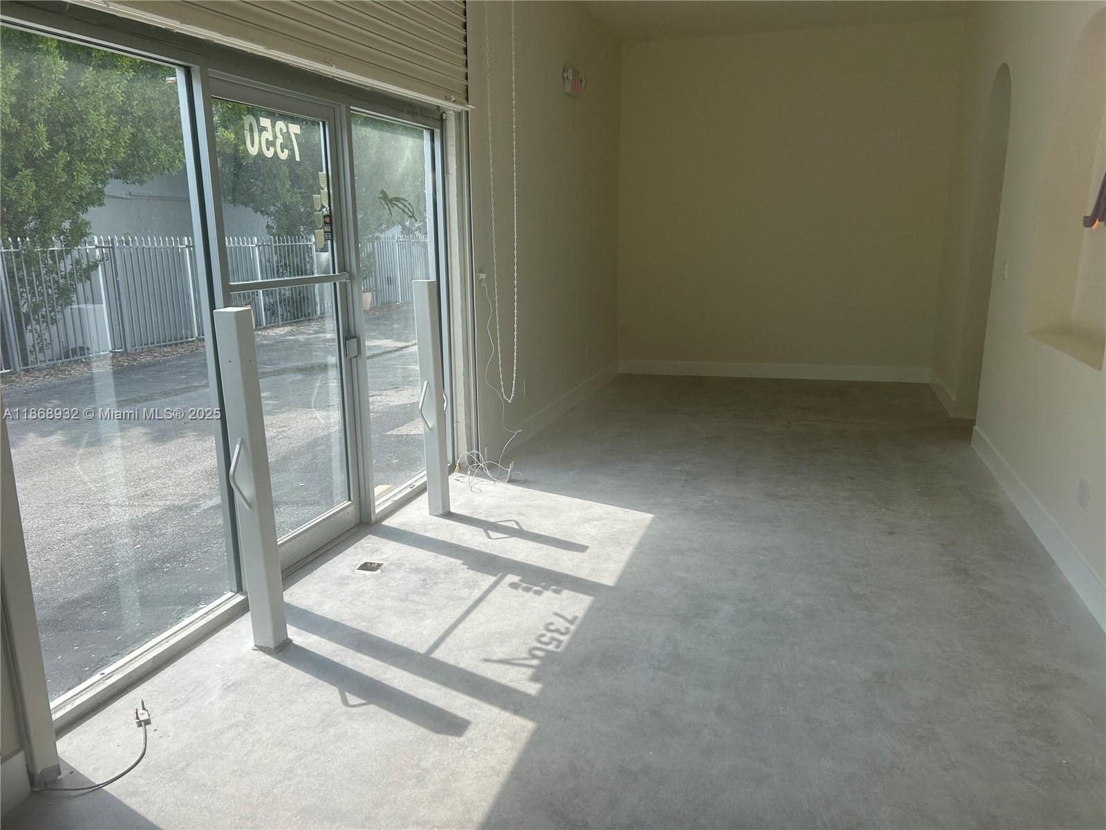 See details #112A / sq. ft. $ 2025-08-29 0 Photo