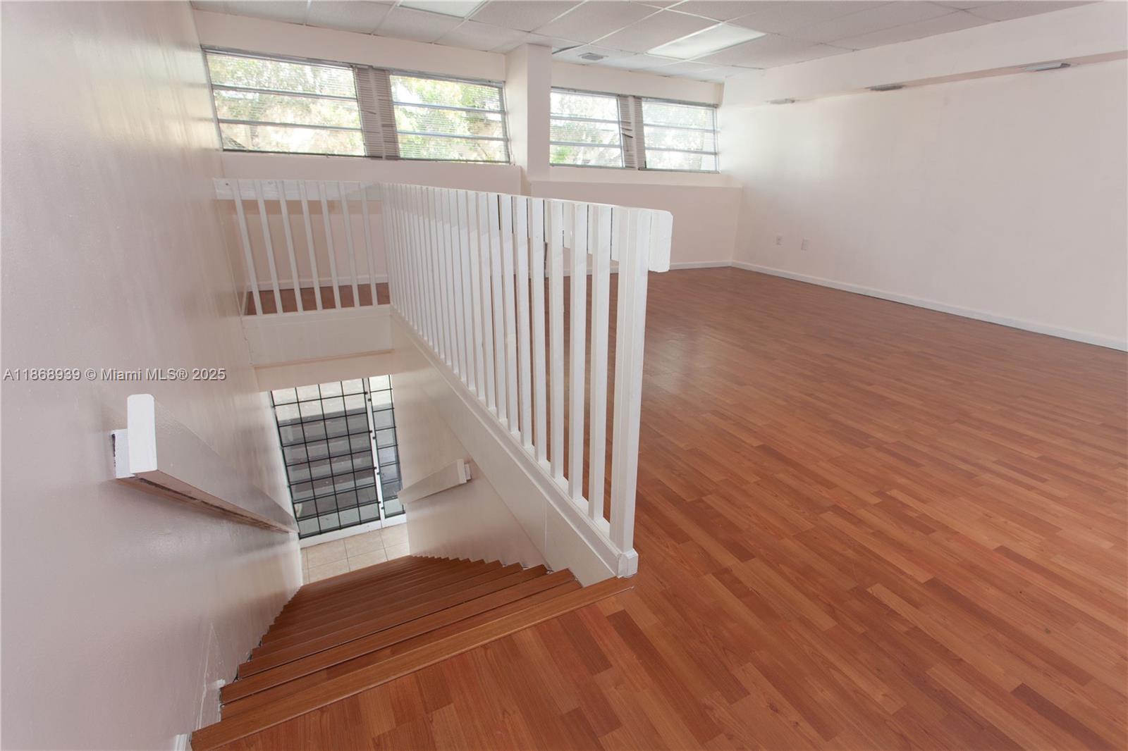 See details 12051 / sq. ft. $ 2025-08-29 0 Photo
