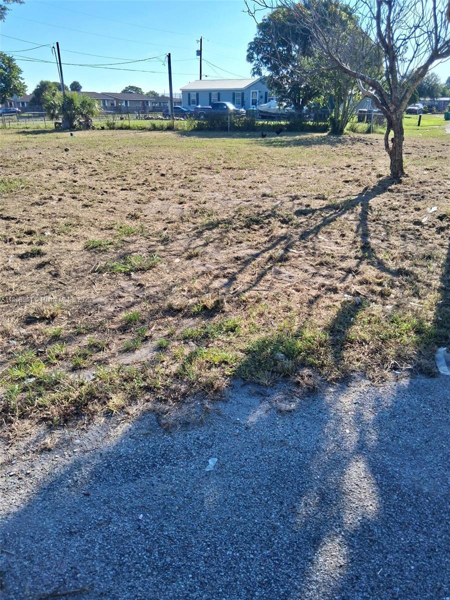 See details / sq. ft. $ 2025-08-29 0 Photo