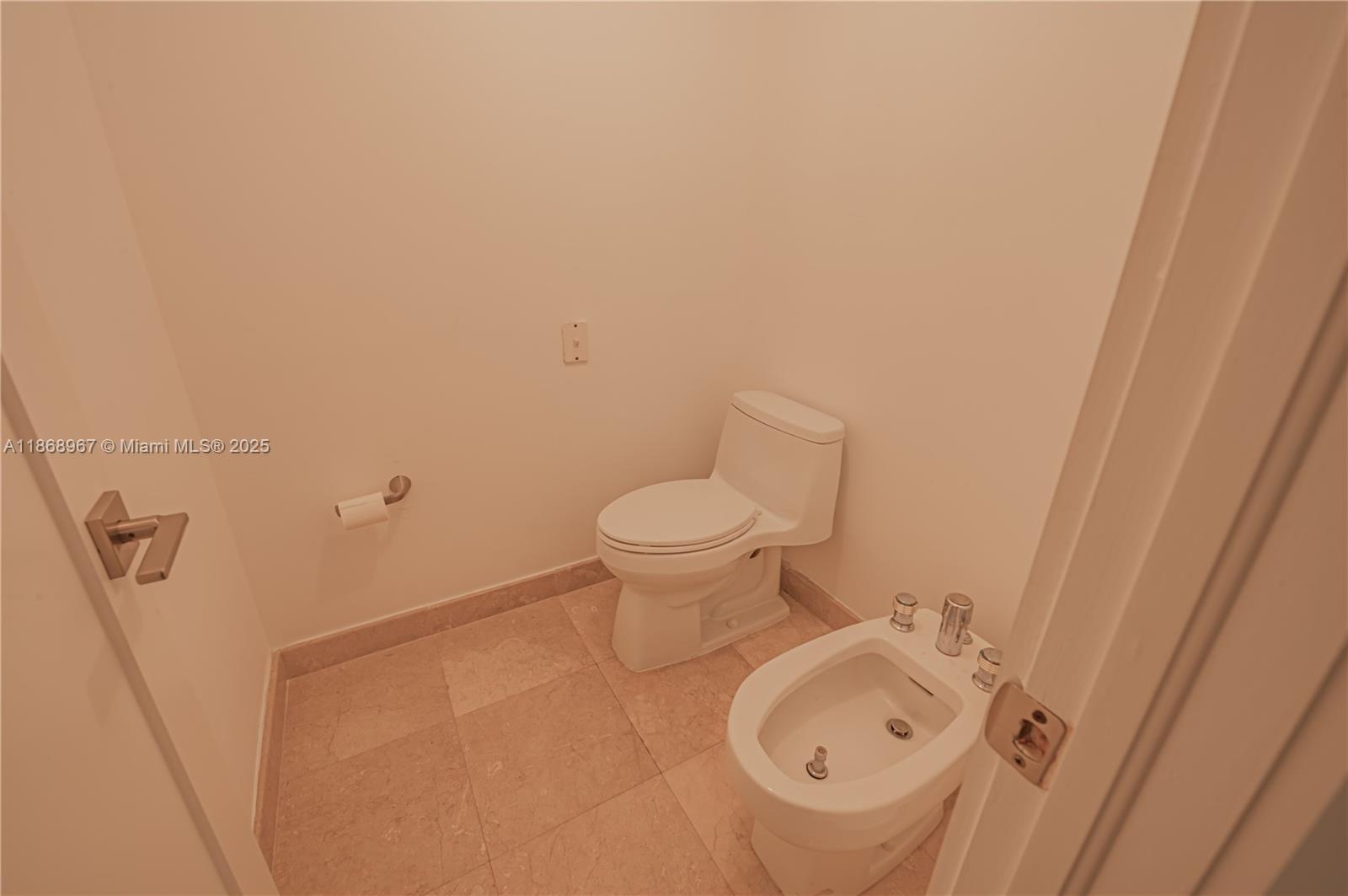 Photo of 8925 Collins Ave  #4D, Surfside, Florida, 33154 - 