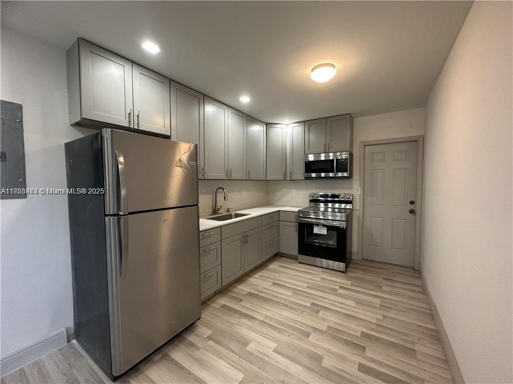   /   sq. ft. $ 2025-08-29 0 Photo