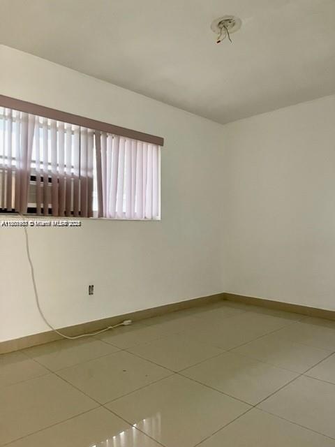 See details / 1642 sq. ft. $ 2025-08-29 0 Photo