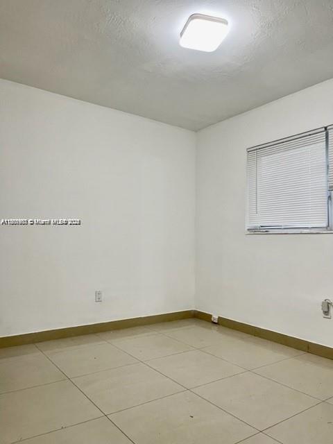See details / 1642 sq. ft. $ 2025-08-29 0 Photo